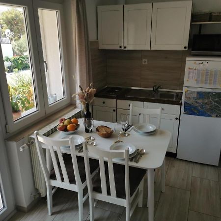 Apartman Jela Σίμπενικ Εξωτερικό φωτογραφία