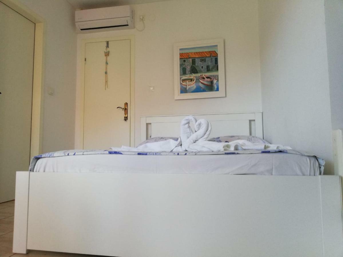 Apartman Jela Σίμπενικ Εξωτερικό φωτογραφία